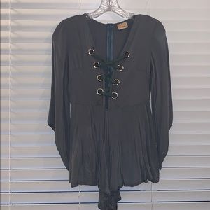 ROMPER NEVER WORN